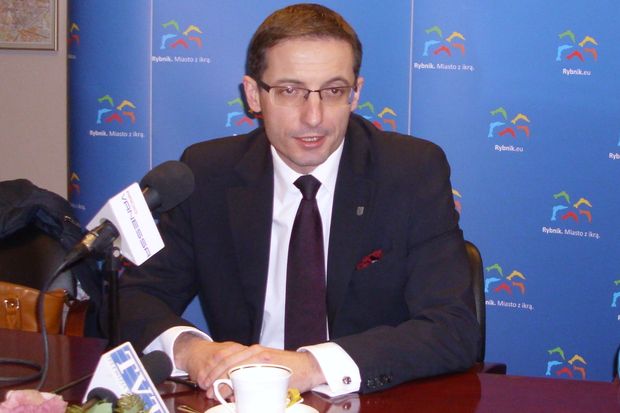 kuczeraa