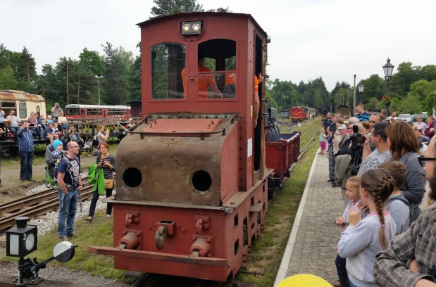 1890