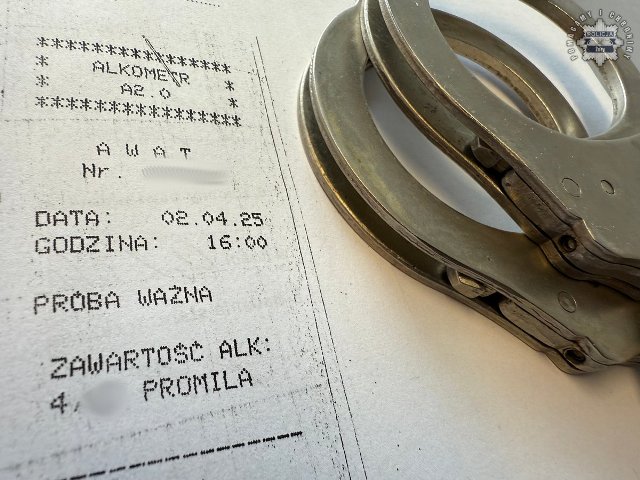 Pijana opiekowała się swoimi córkami