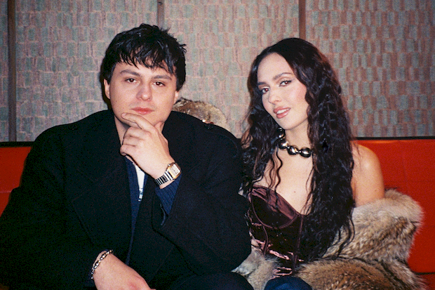 Premierowy singiel Fukaja i Zalii