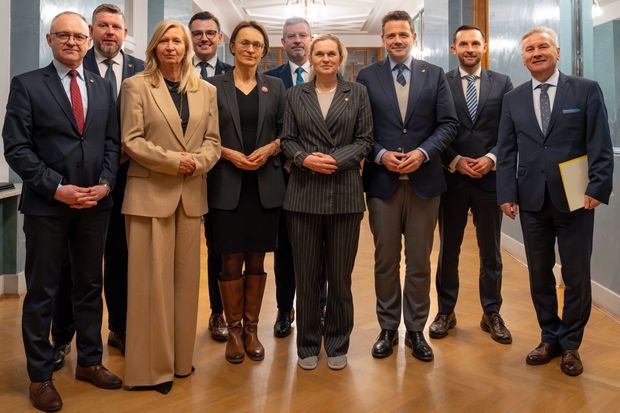 Lokalni samorządowcy na spotkaniu w MEN