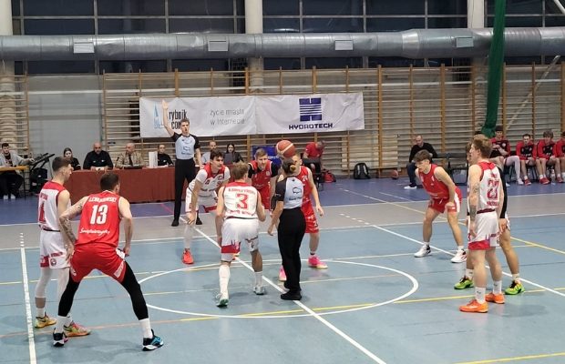 MKKS wygrywa i wskakuje do fazy play-off