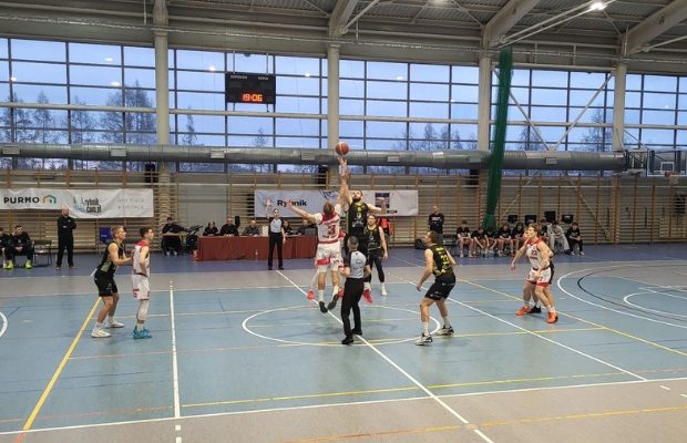 Porażka MKKS-u, trudne zadanie w rewanżu