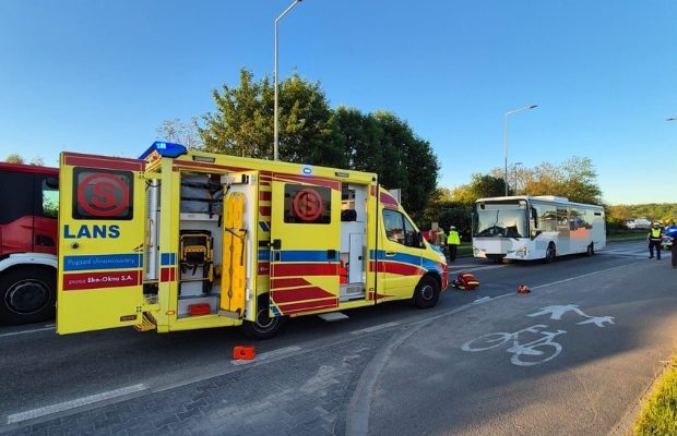 Poważne zdarzenie na Rybnickiej w Raciborzu, droga zablokowana