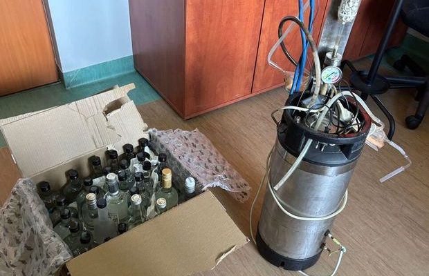 Rudnik: nielegalna produkcja alkoholu