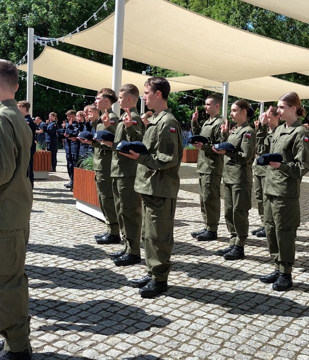 Ślubowanie klas mundurowych na Zamku Piastowskim
